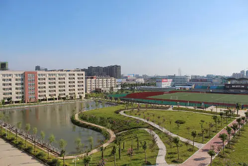 六安技师学院