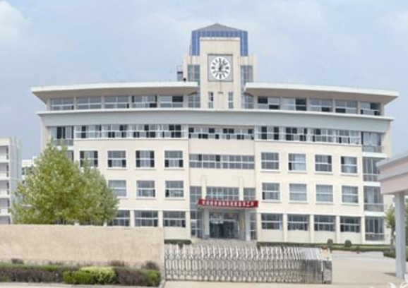 青岛西海岸航海职业学校 