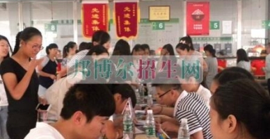 安徽中澳科技职业学院学校食堂