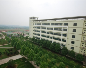 芜湖京师职业学校校园环境
