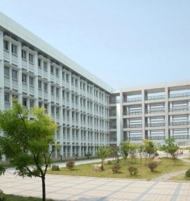 安庆医药高等专科学校校园环境