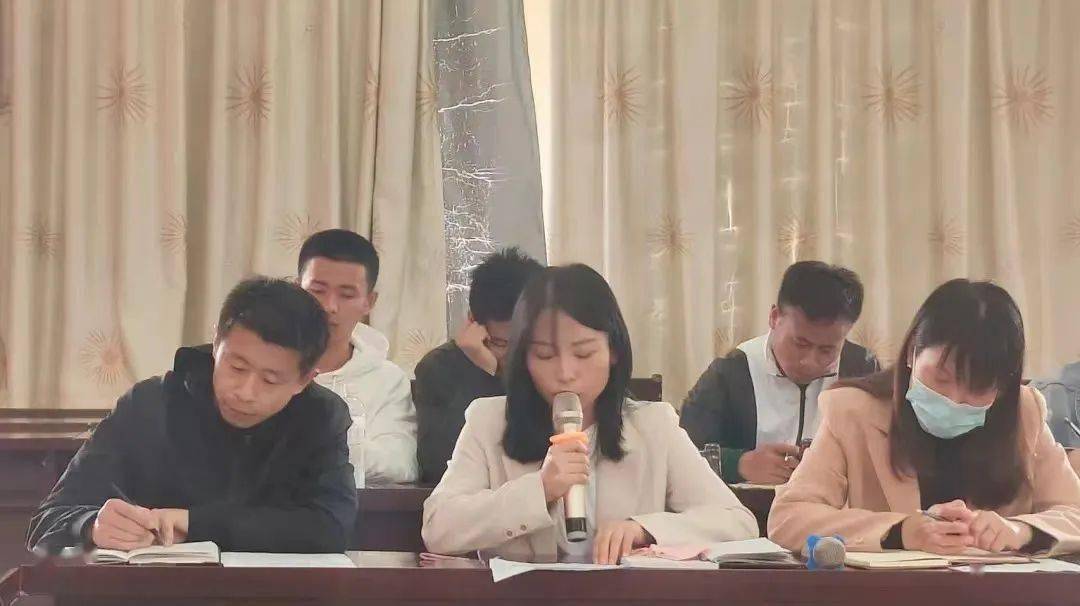 安徽省行知学校召开“立时代潮头 筑青春梦想”青年教师交流座谈会 